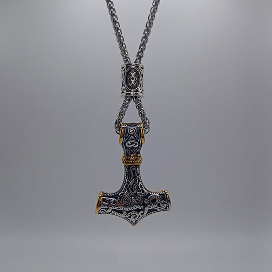 MARTILLO DE THOR CON SIMBOLOGIA  NORDICA